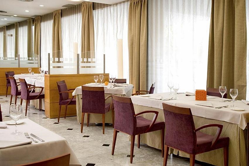 Nh Ciutat De Reus Hotel Luaran gambar