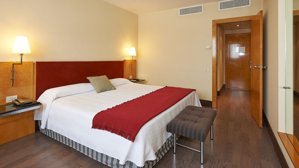 Nh Ciutat De Reus Hotel Bilik gambar